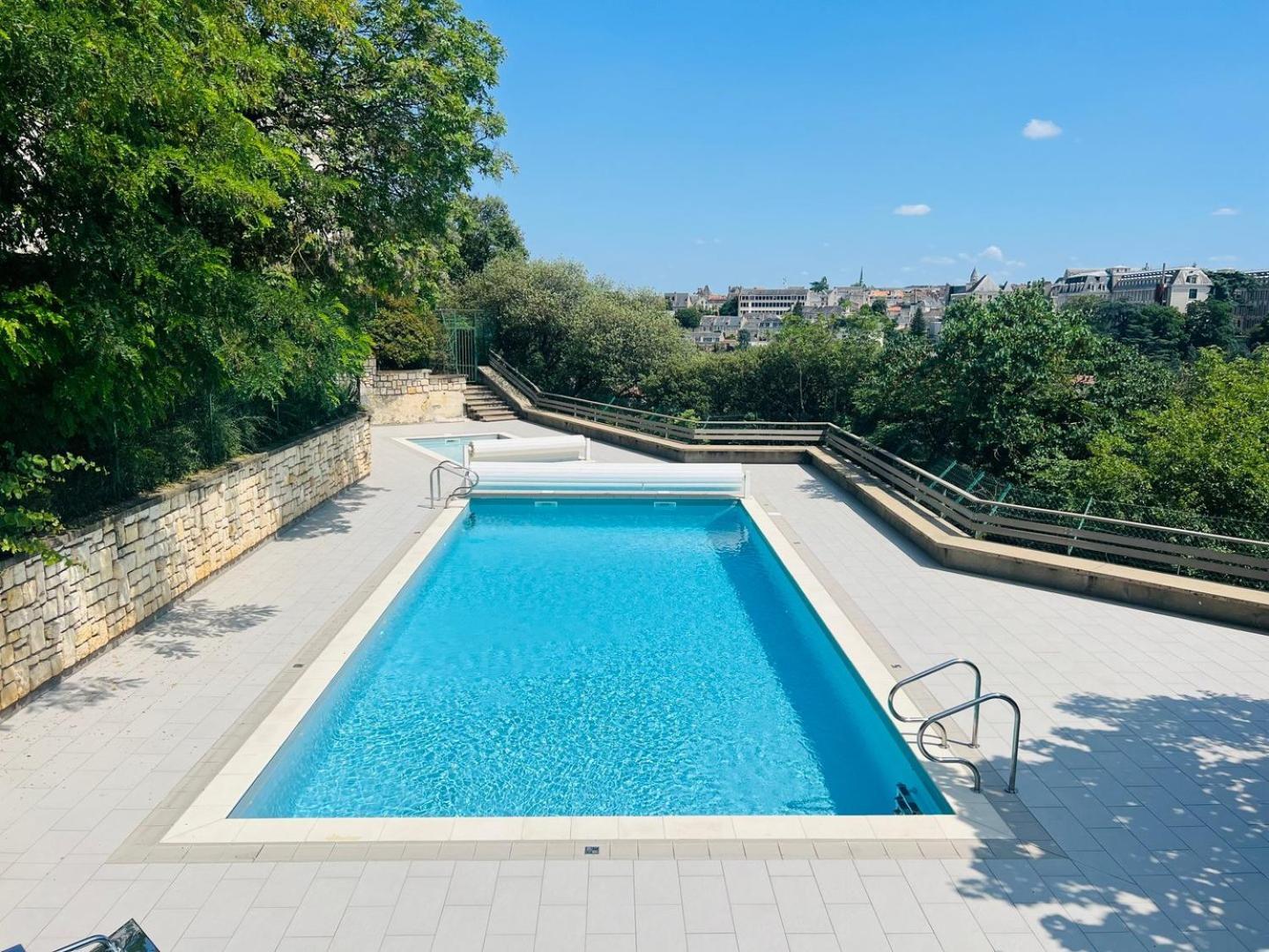 Le Retro - Splendide Appartement بواتييه المظهر الخارجي الصورة